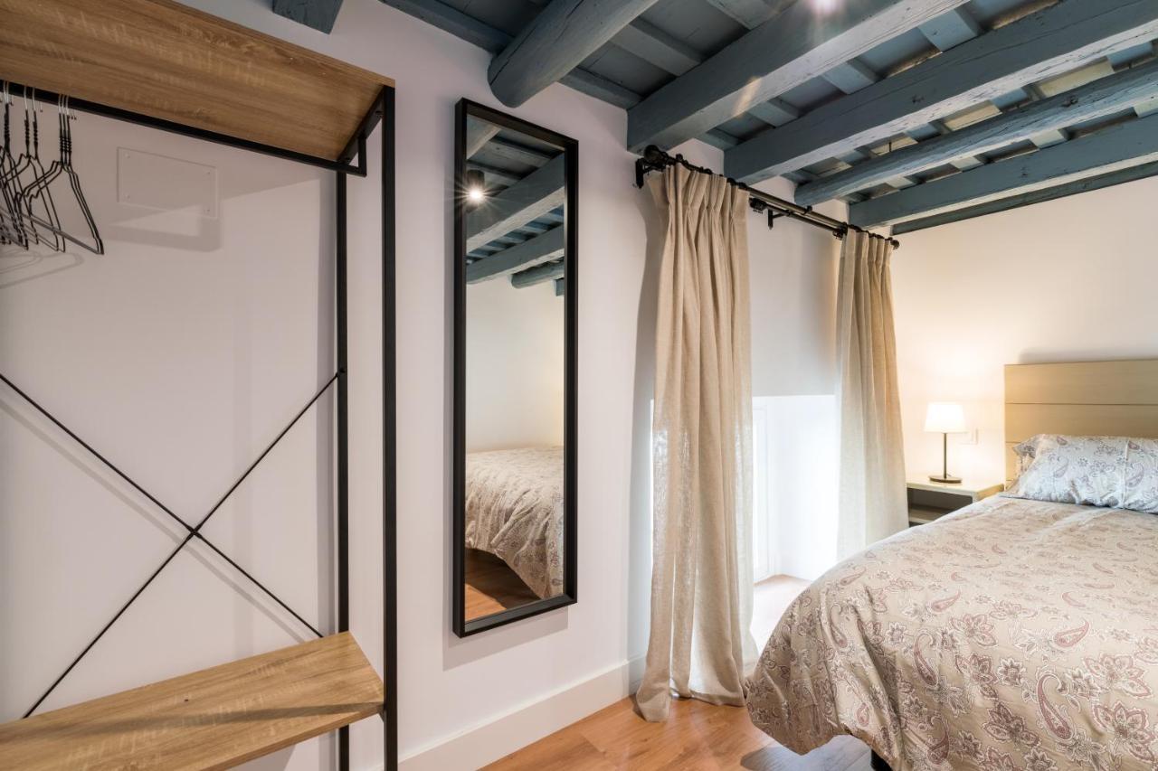 Apartamentos Leoncillos Seville Exterior photo