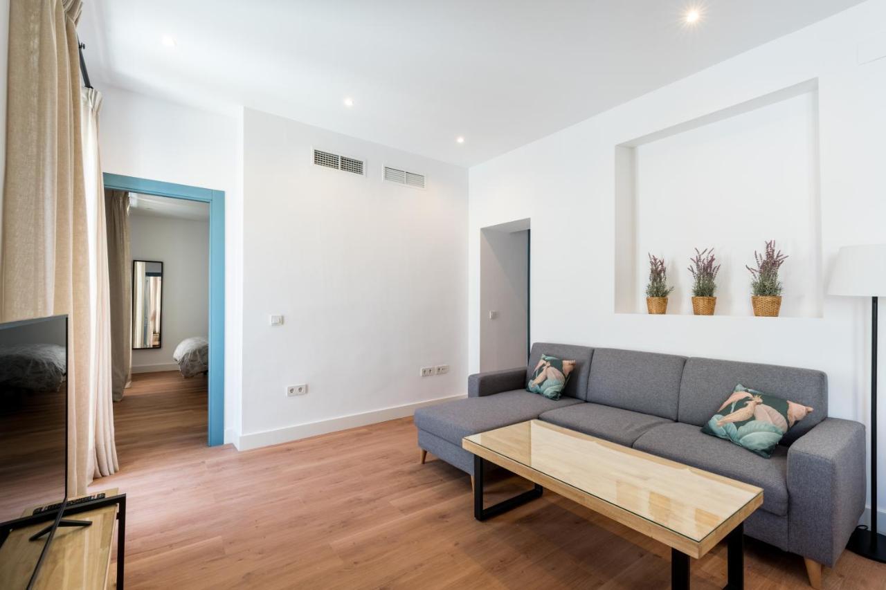 Apartamentos Leoncillos Seville Exterior photo