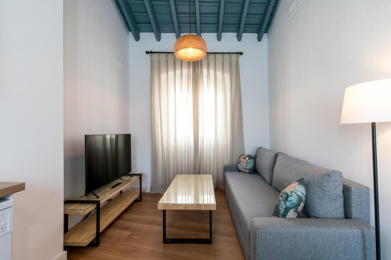 Apartamentos Leoncillos Seville Exterior photo