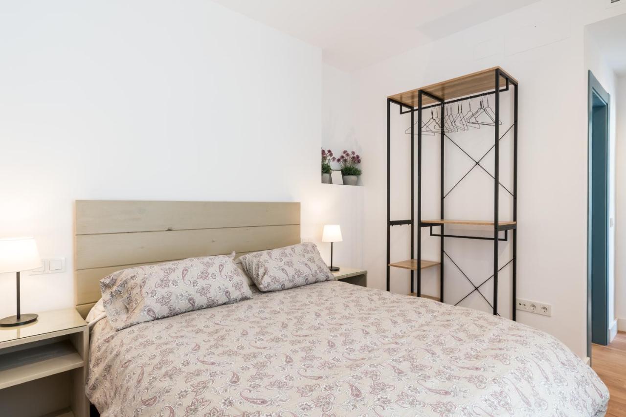 Apartamentos Leoncillos Seville Exterior photo